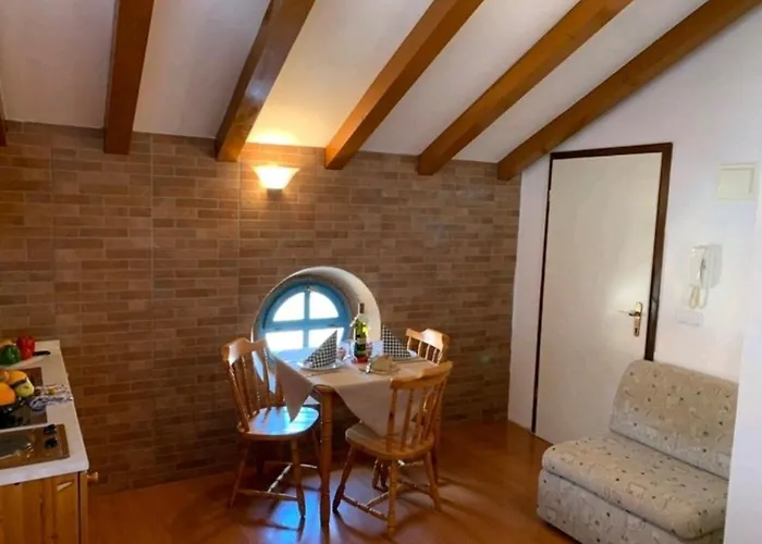 Lovely Studio Apartments Mali Raj Vrsar