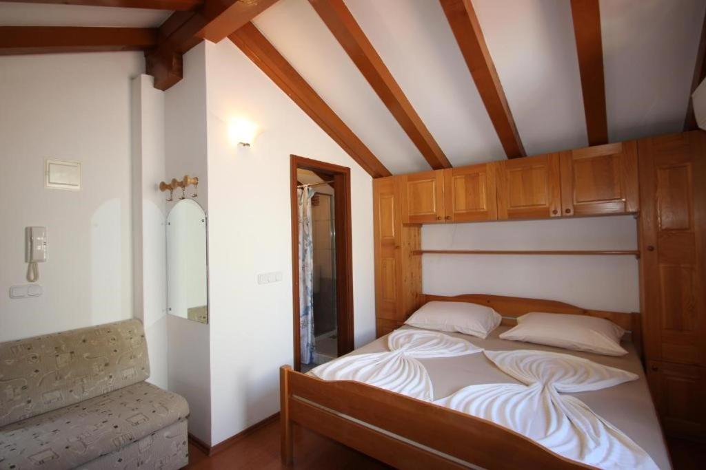 Holiday home Lovely Mali Raj