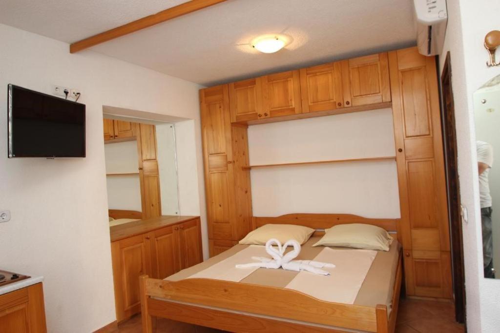 Holiday home Lovely Mali Raj