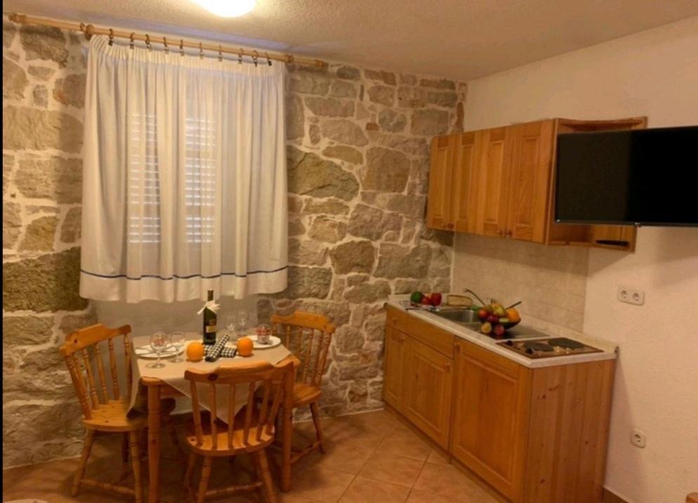 Holiday home Lovely Mali Raj *